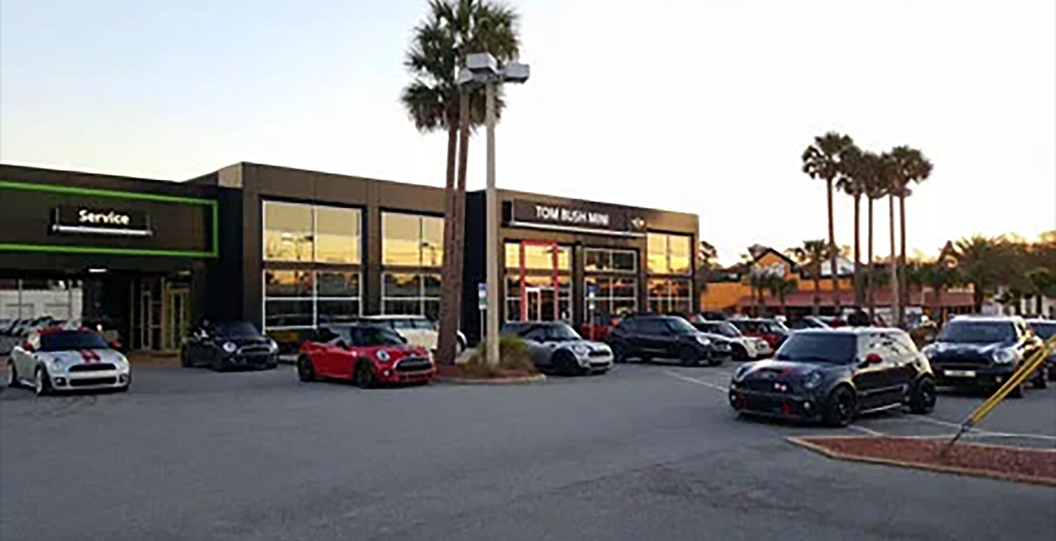 Tom Bush BMW OP storefront